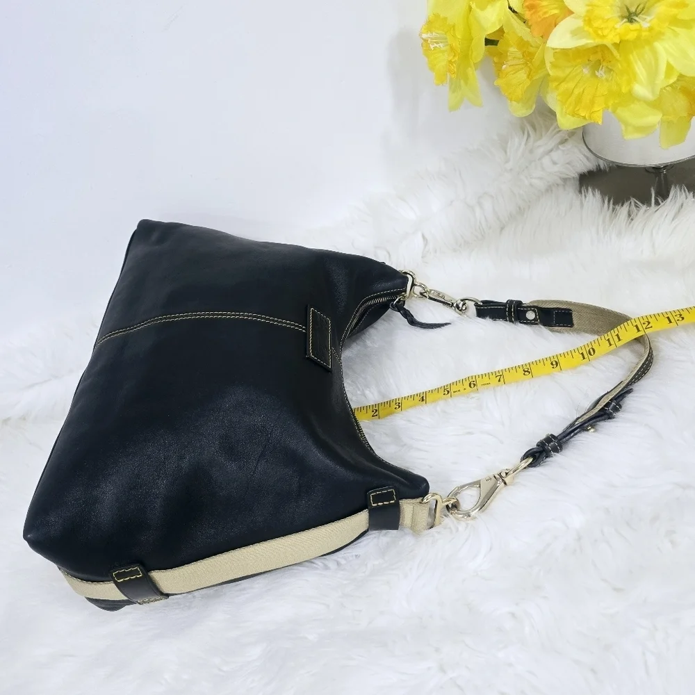Dooney & Bourke Juliette Hobo Black leather bag